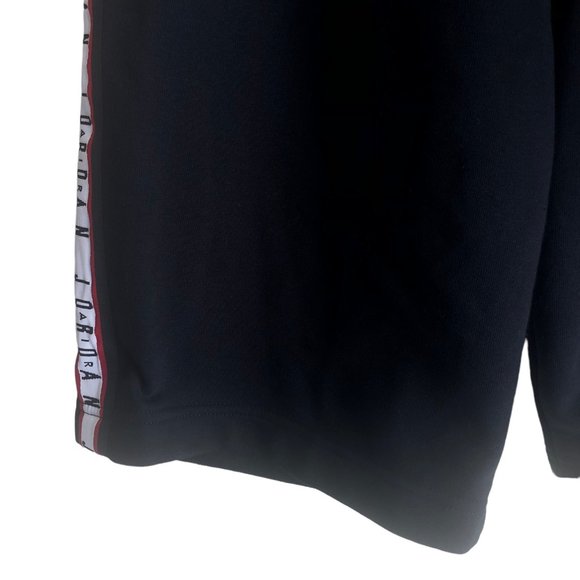 Air Jordan Men's Sweatshorts Size S 31-35 Black Cotton Fleece Elastic Waist - Picture 9 of 12